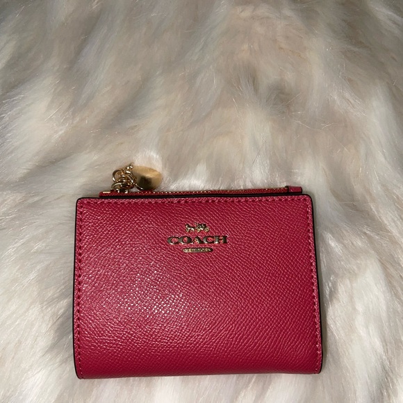 Coach Red Leather Wallet - Picture 2 of 8
